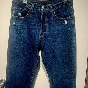 Levi Strauss & Co. 501